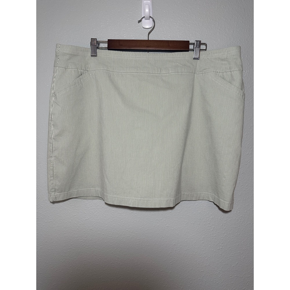 Mario Serrani Italy Women XXL Sage Green White Striped Skort Pull On Pockets
